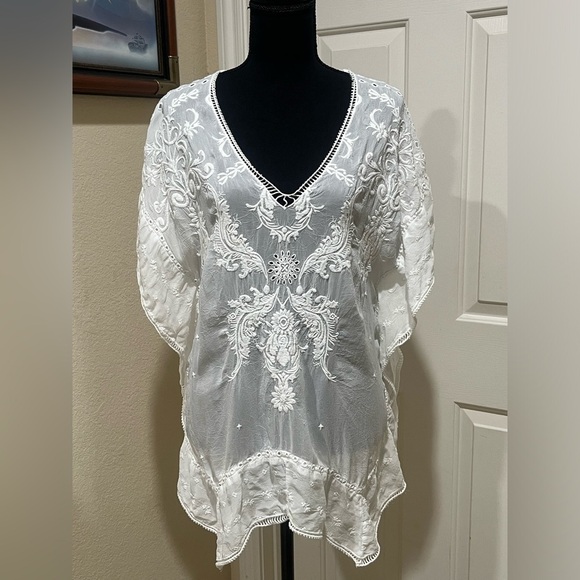 JOHNNY WAS WHITE EMBROIDERED CUT OUT CAFTAN STYLE TOP, SIZE S - Picture 6 of 9
